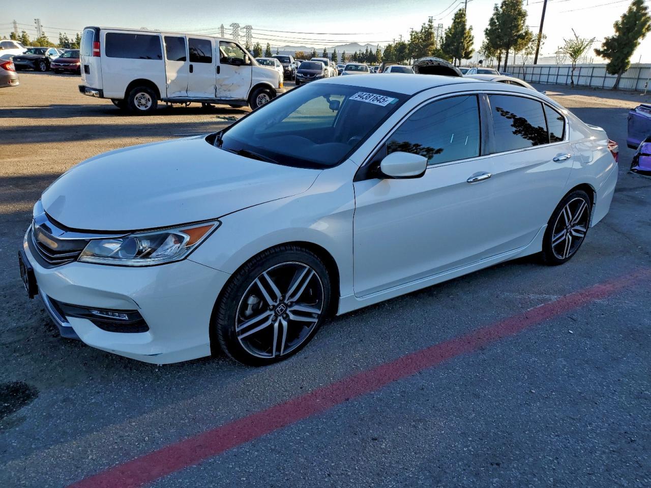 2017 HONDA ACCORD