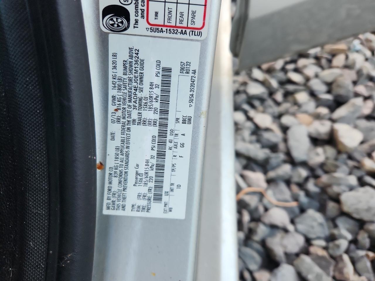 2014 FORD Fiesta