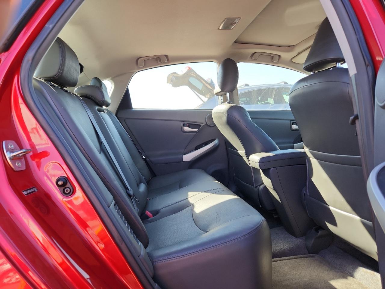 2010 TOYOTA PRIUS