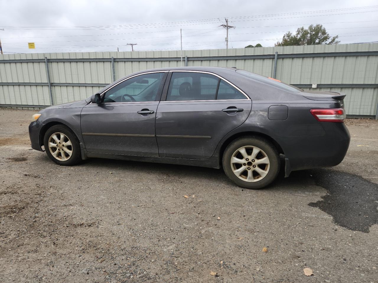 2011 TOYOTA CAMRY