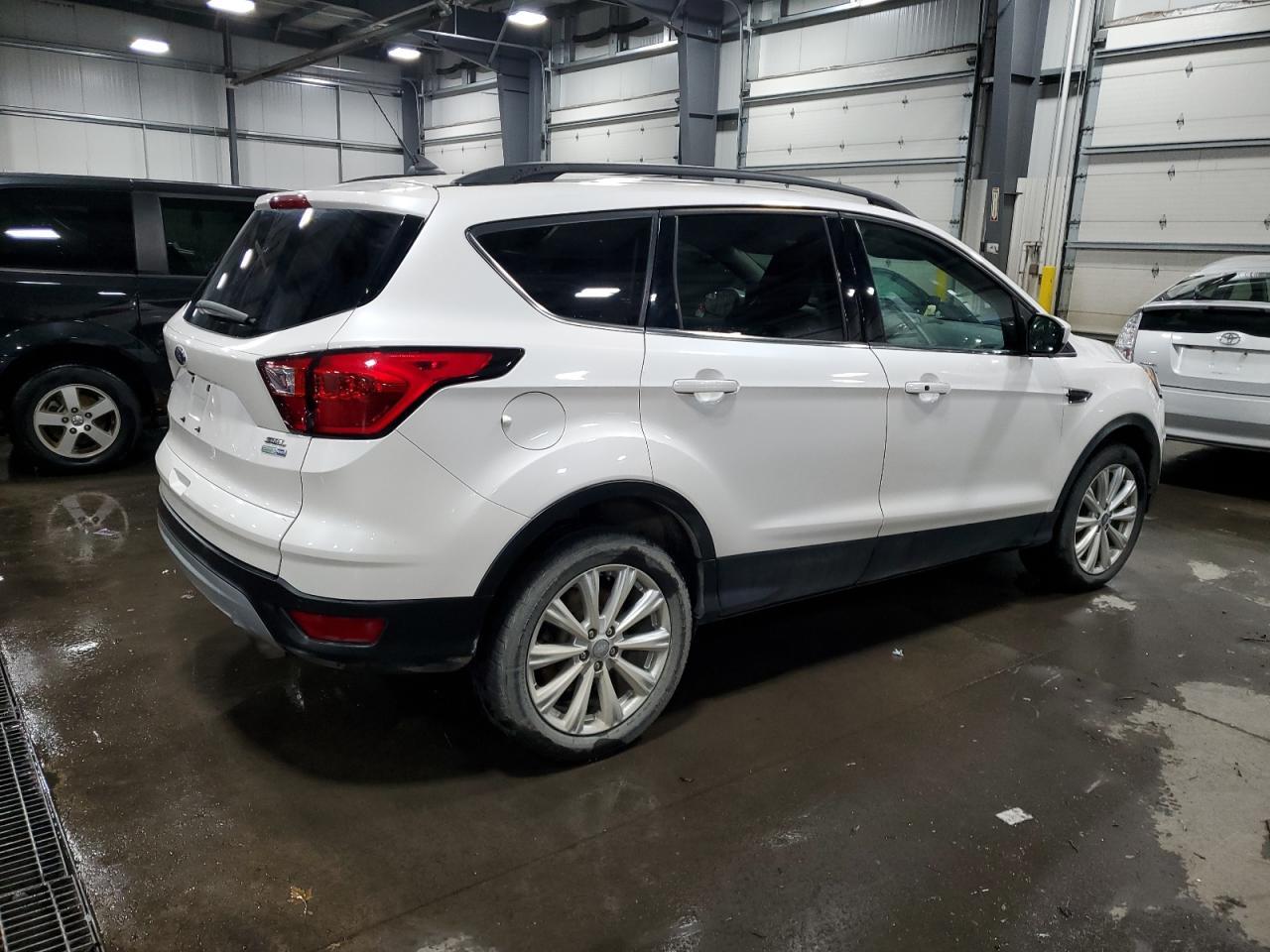 2019 FORD ESCAPE