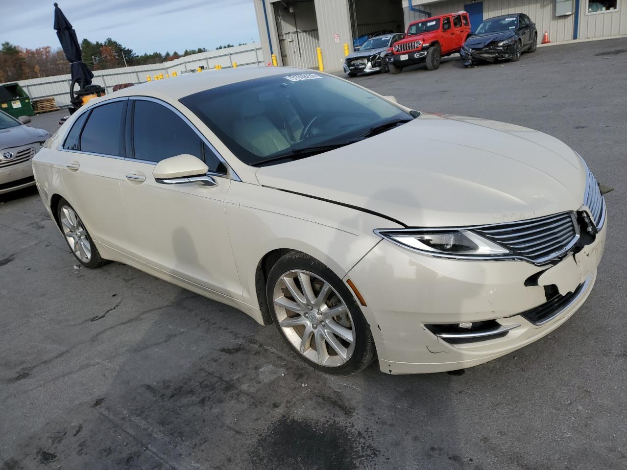 2016 LINCOLN MKZ