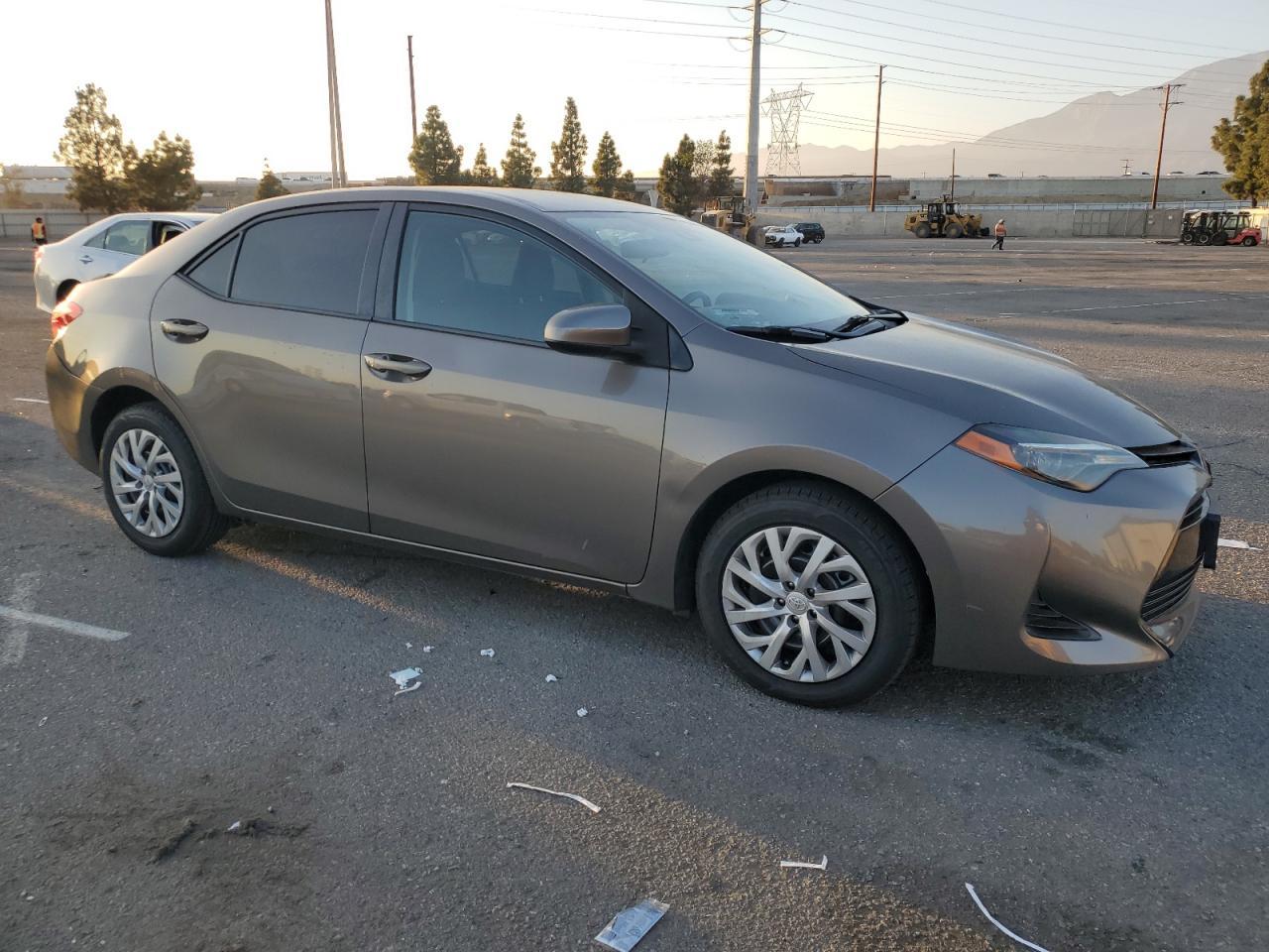 2019 TOYOTA COROLLA