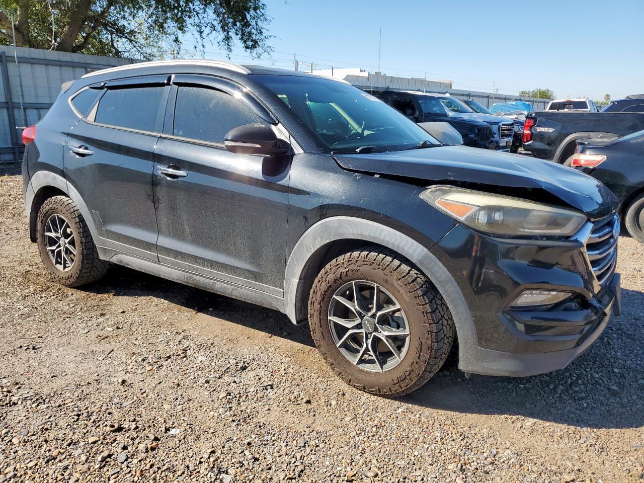 2016 HYUNDAI TUCSON