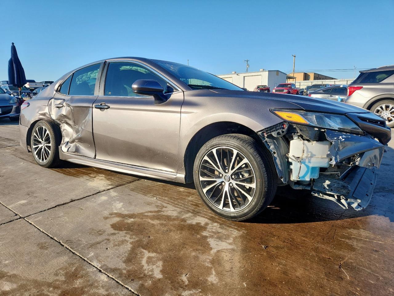 2018 TOYOTA CAMRY