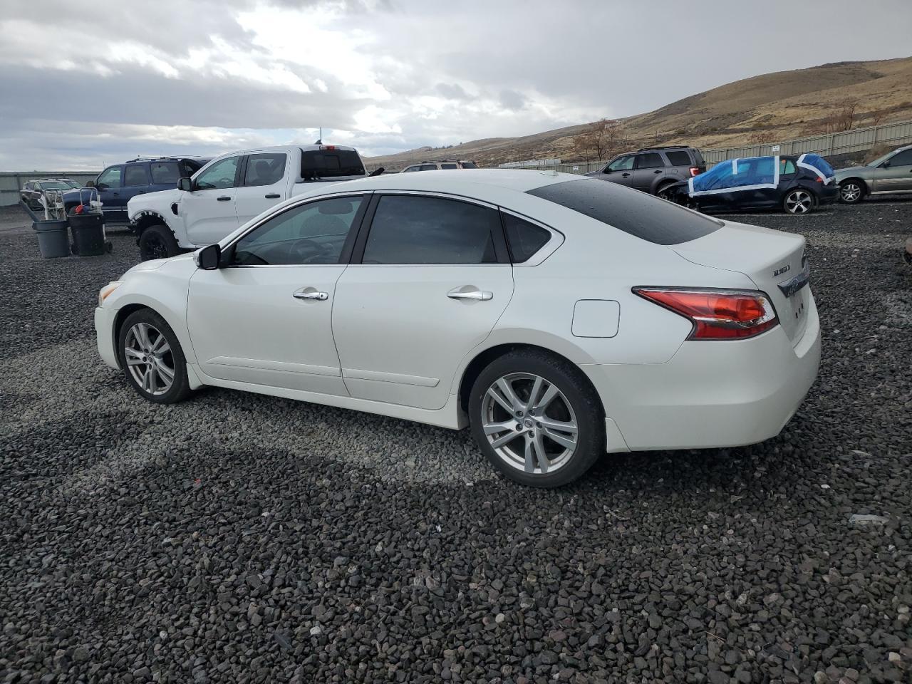 2014 NISSAN ALTIMA
