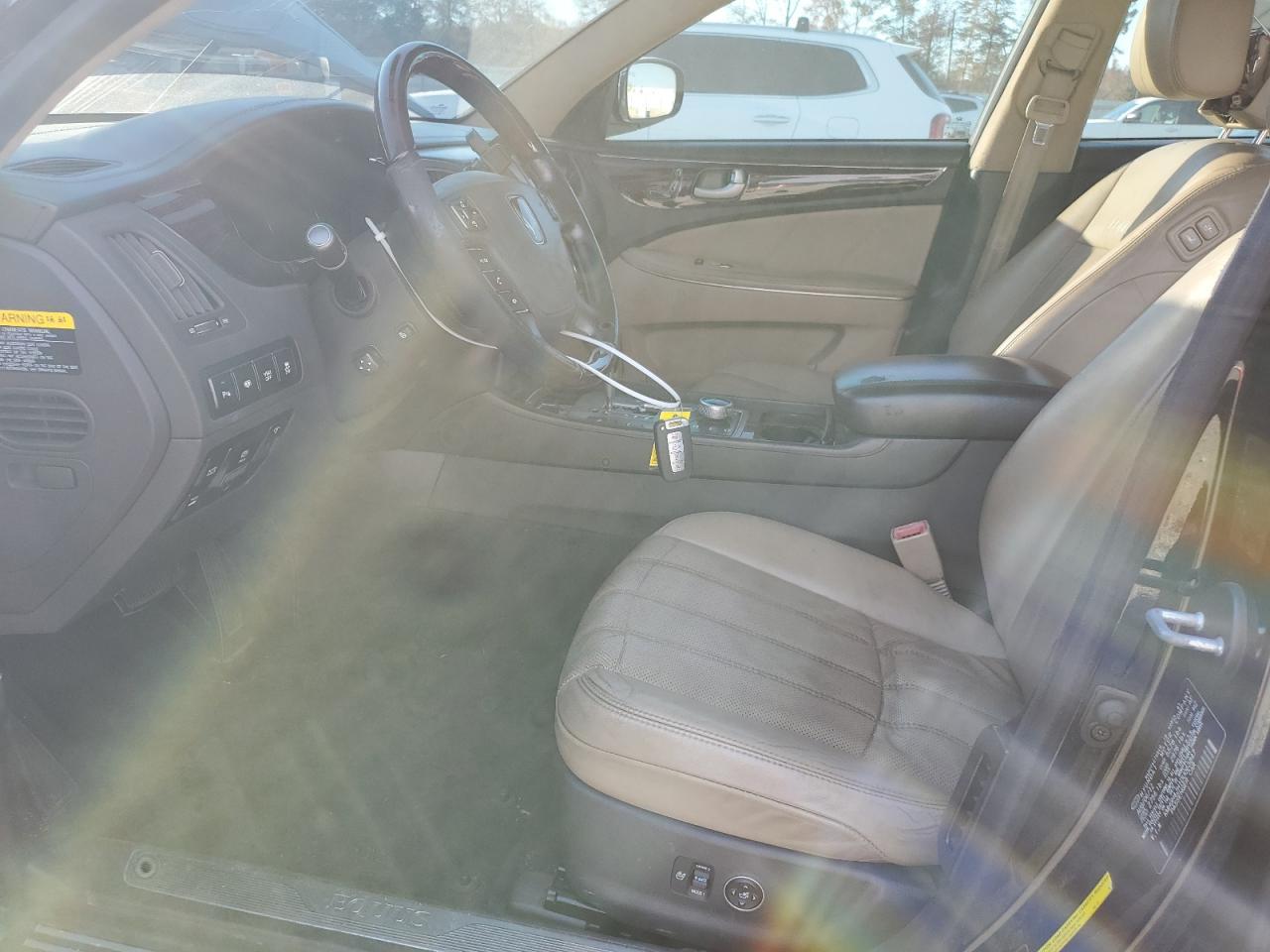 2013 HYUNDAI Equus