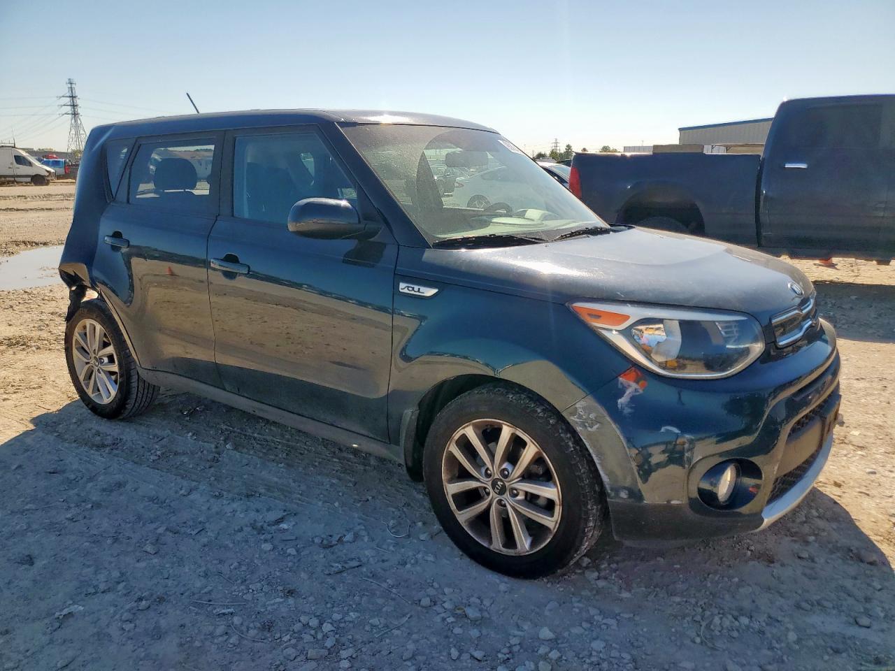 2017 KIA SOUL