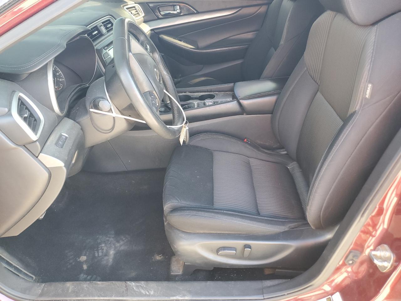 2017 NISSAN Maxima