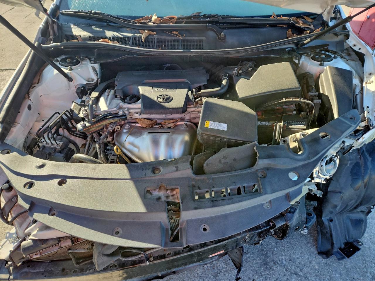 2016 TOYOTA CAMRY