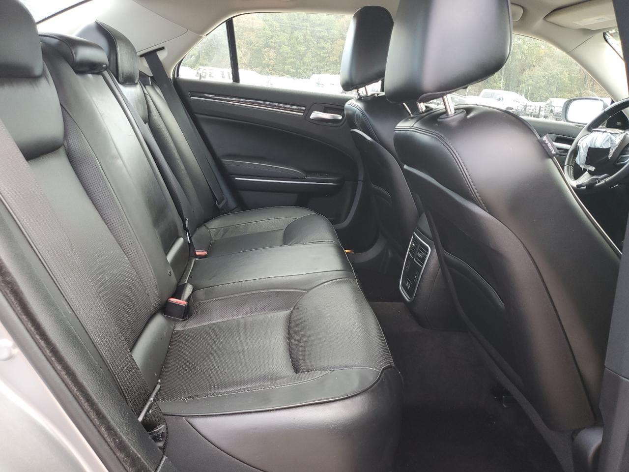 2018 CHRYSLER 300