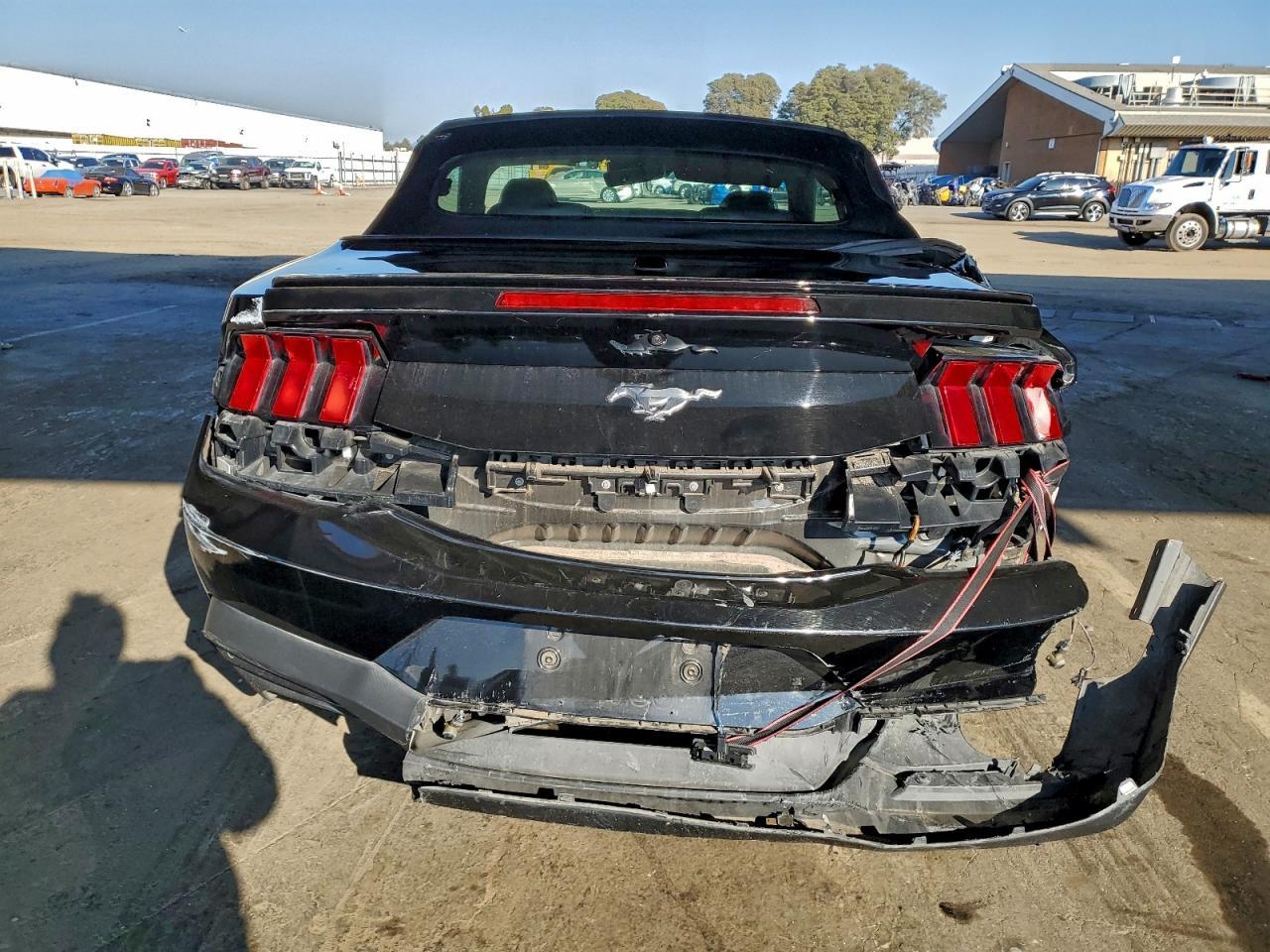 2024 FORD MUSTANG