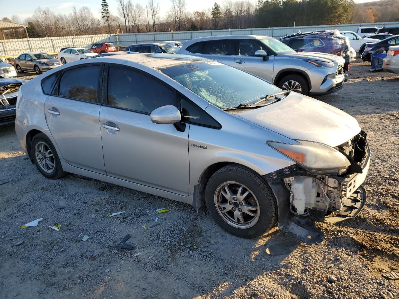 2011 TOYOTA PRIUS