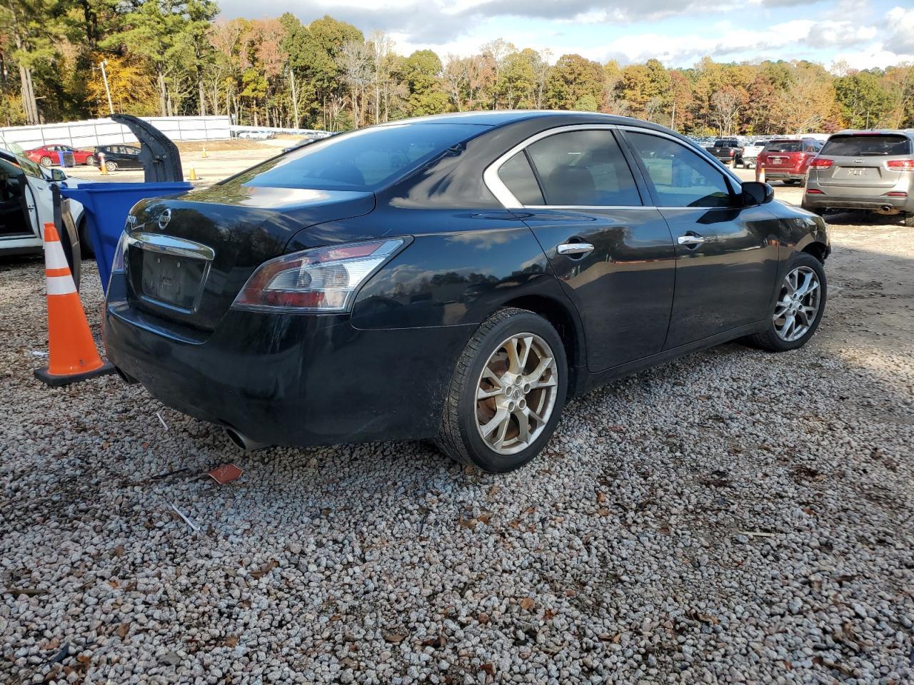 2014 NISSAN Maxima