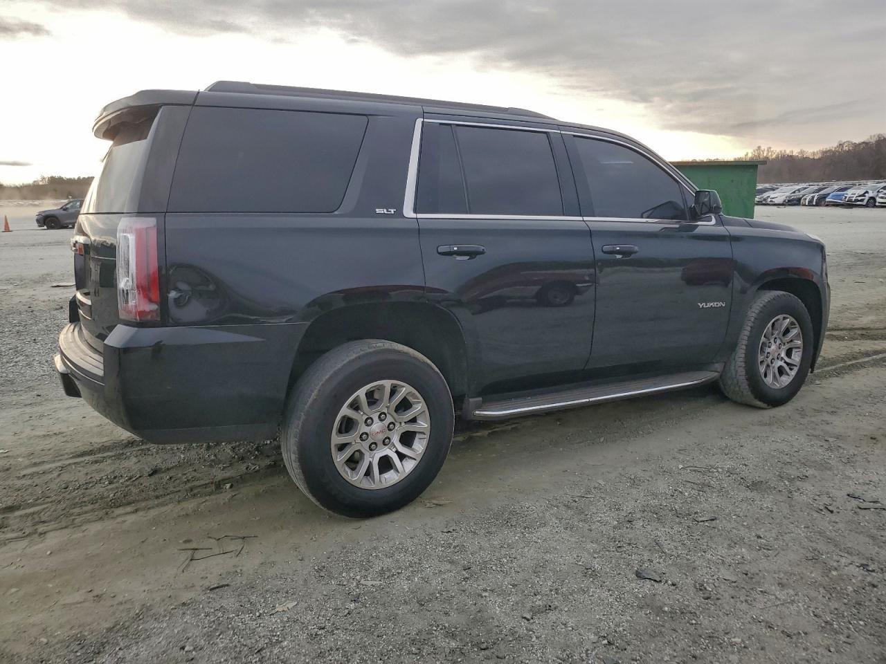 2016 GMC Yukon