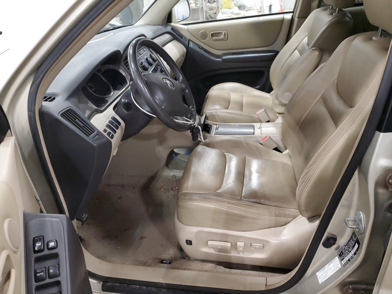 2003 TOYOTA HIGHLANDER
