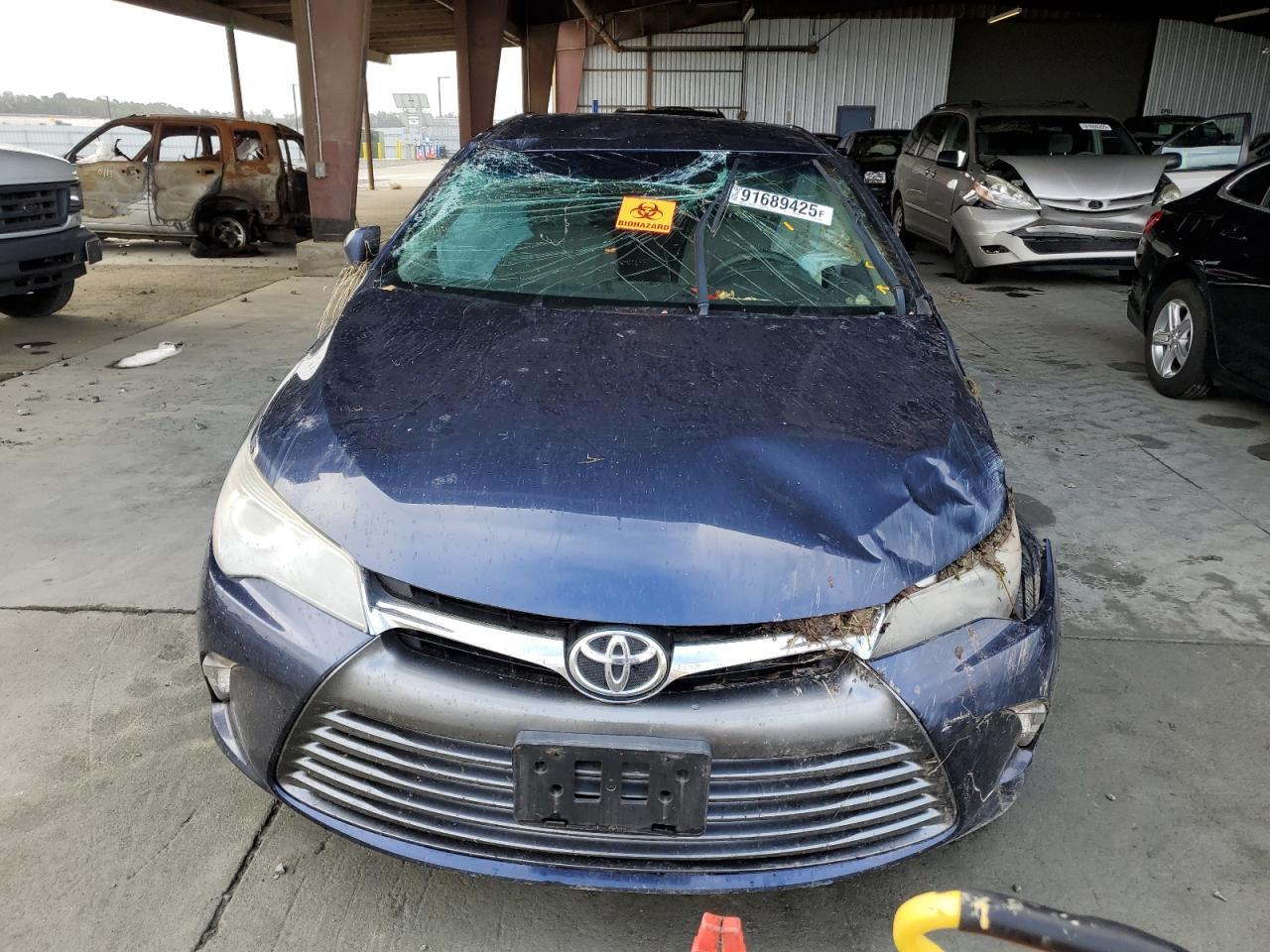 2017 TOYOTA CAMRY
