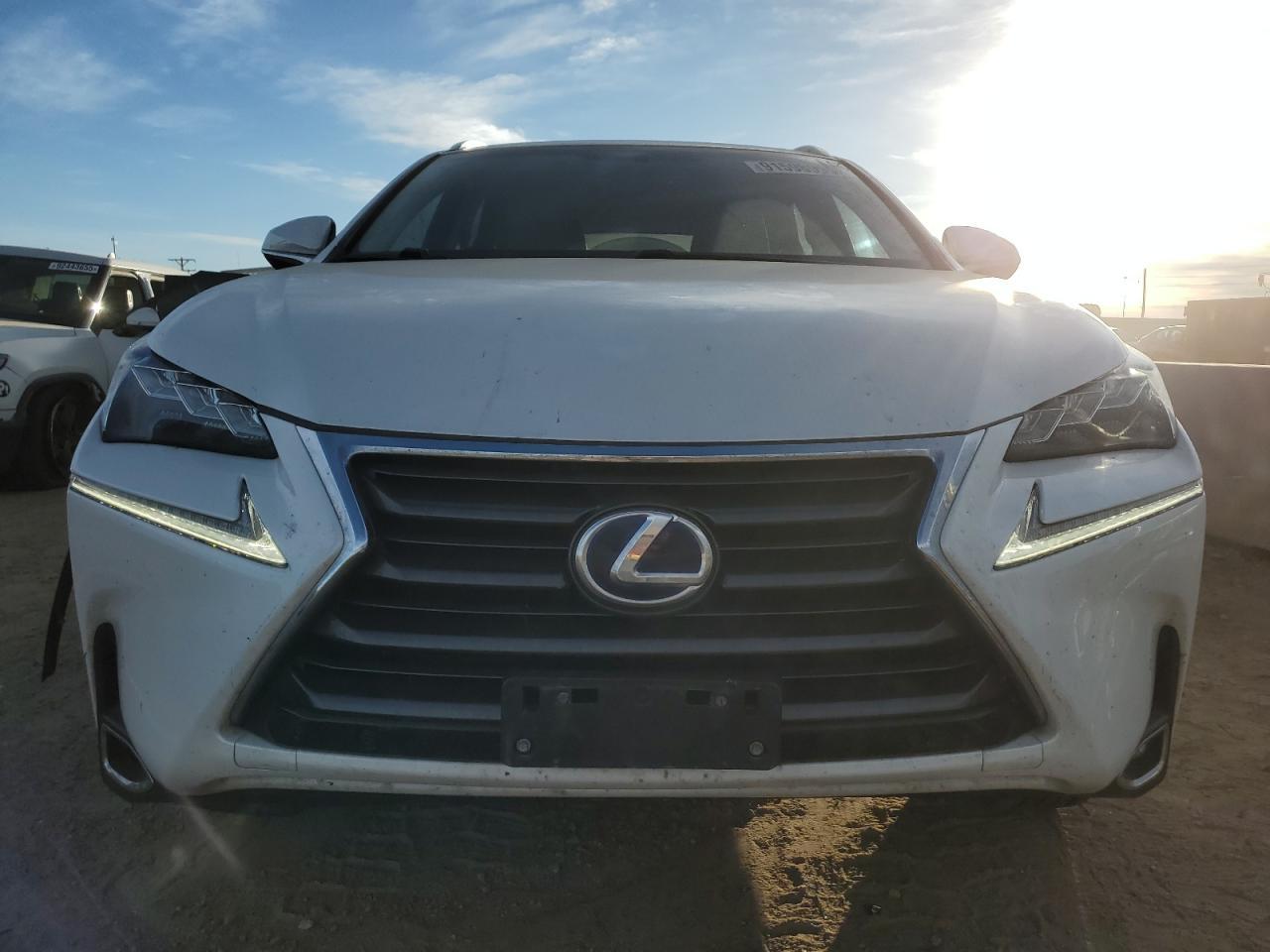 2016 LEXUS NX 300H
