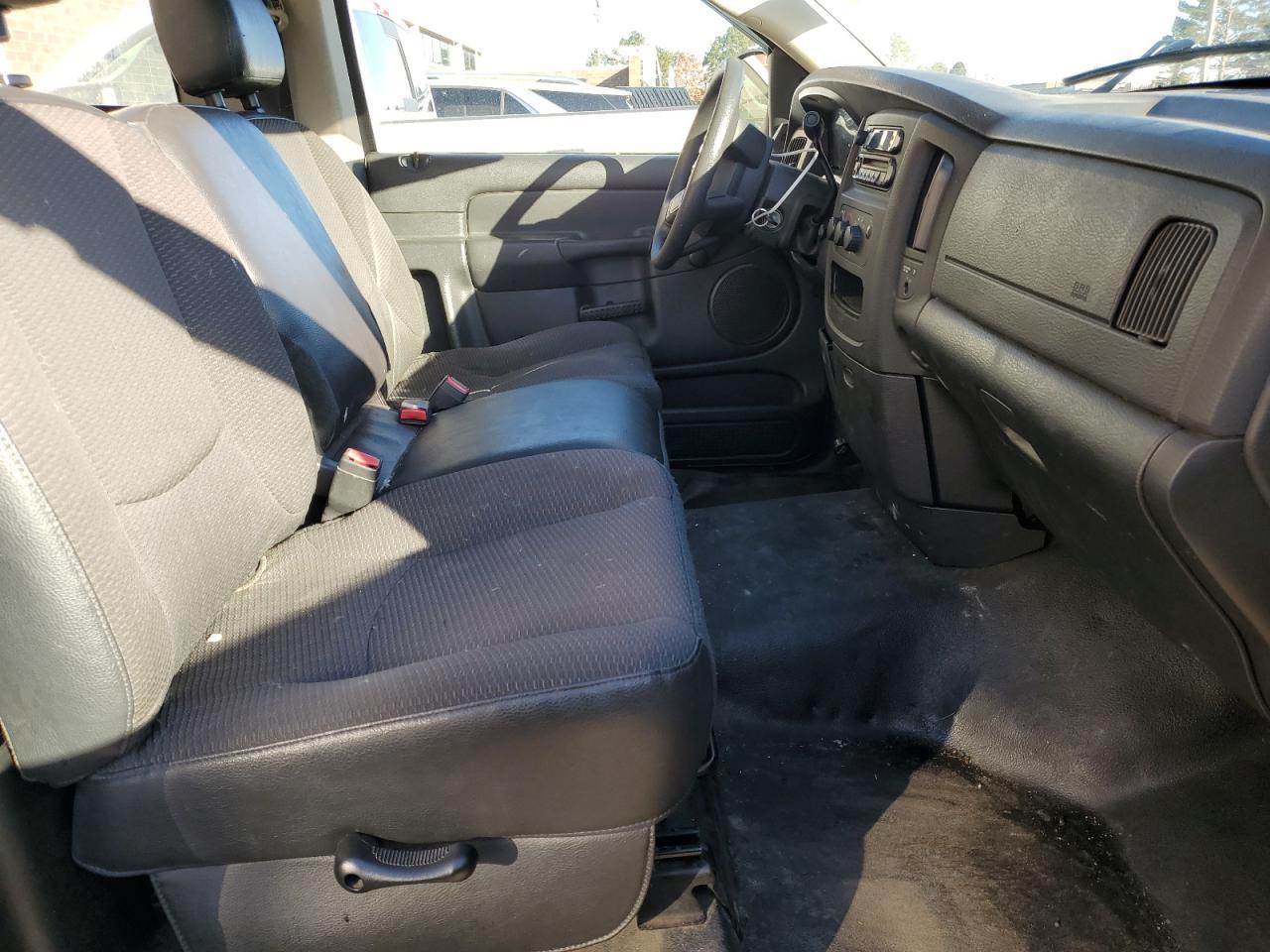 2004 DODGE RAM 1500
