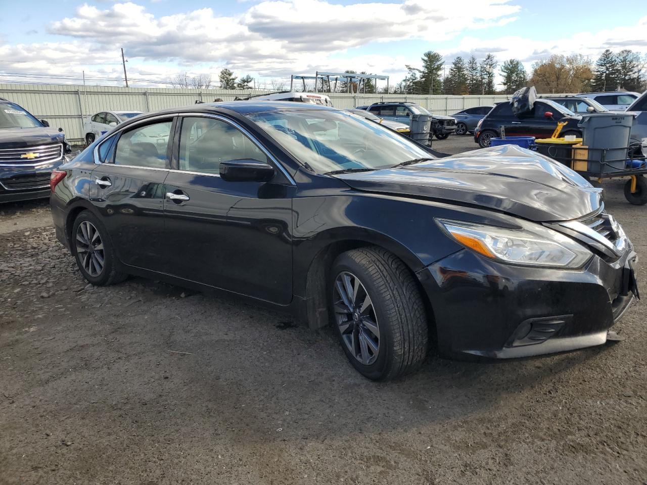 2017 NISSAN ALTIMA