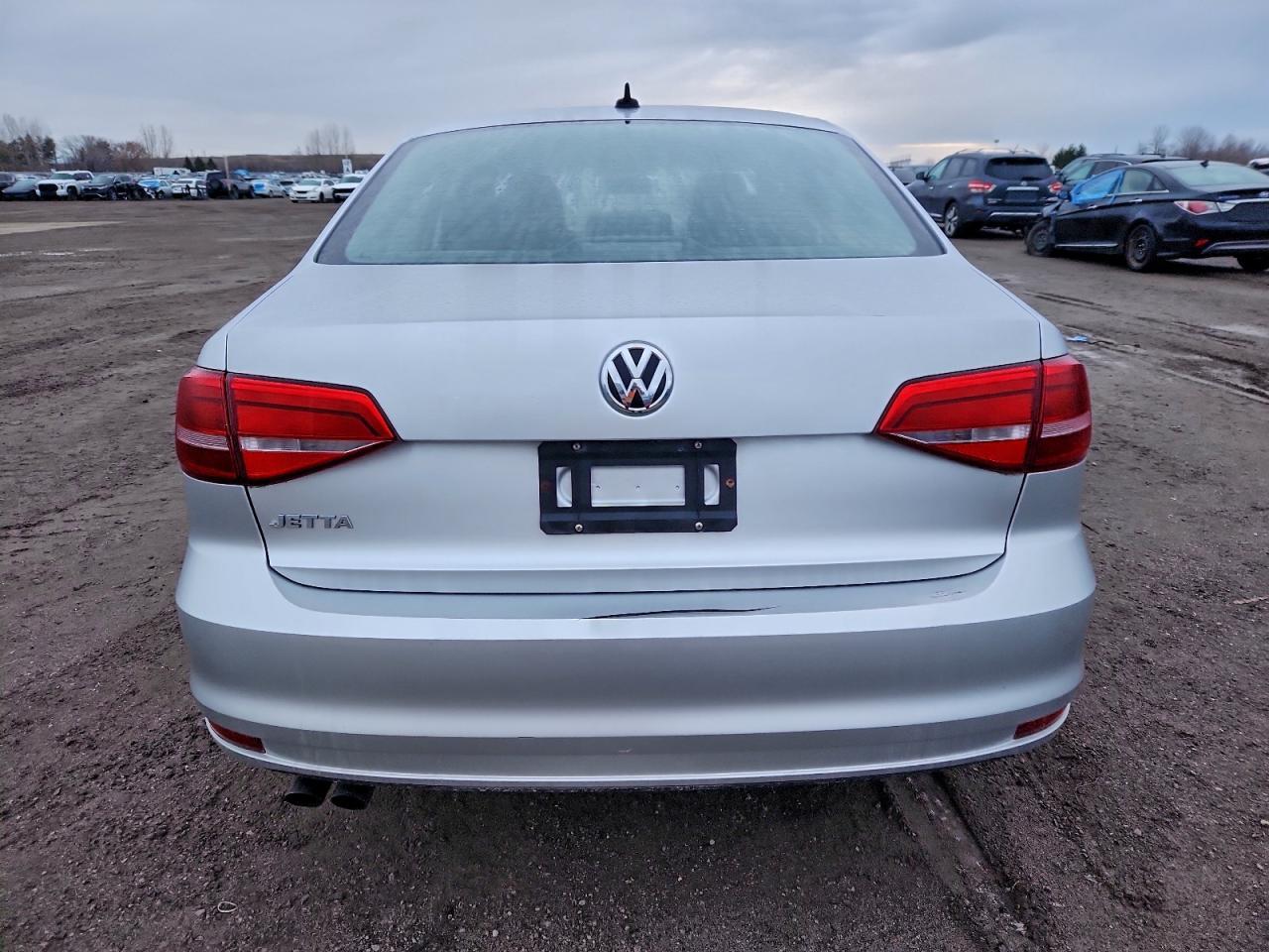 2015 VOLKSWAGEN JETTA