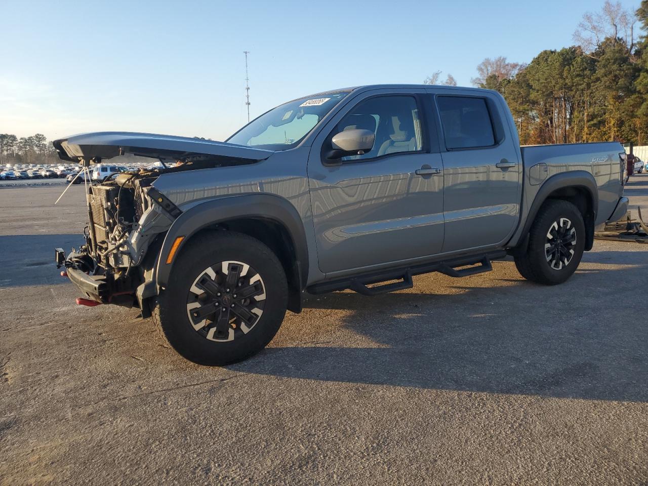 2022 NISSAN Frontier