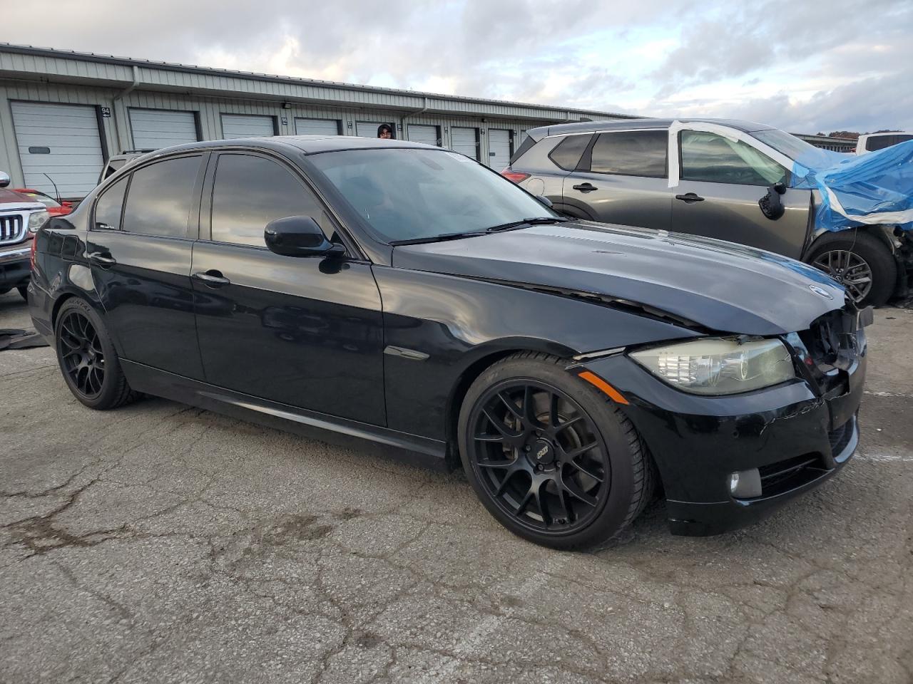 2011 BMW 3 SERIES