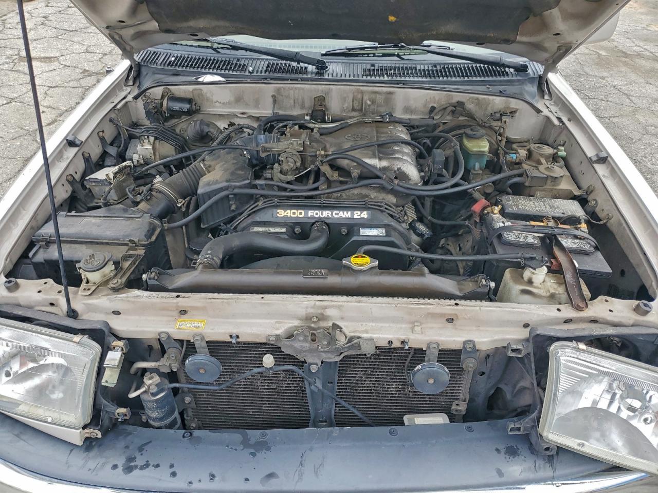 2000 TOYOTA 4Runner