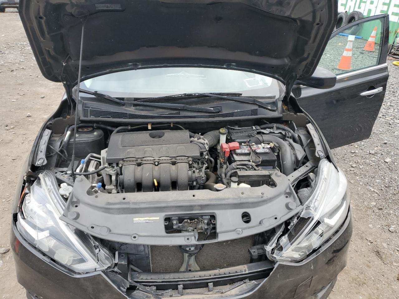2018 NISSAN