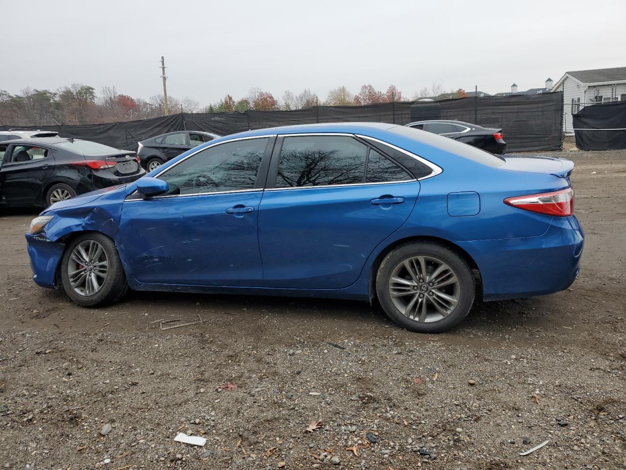 2017 TOYOTA CAMRY