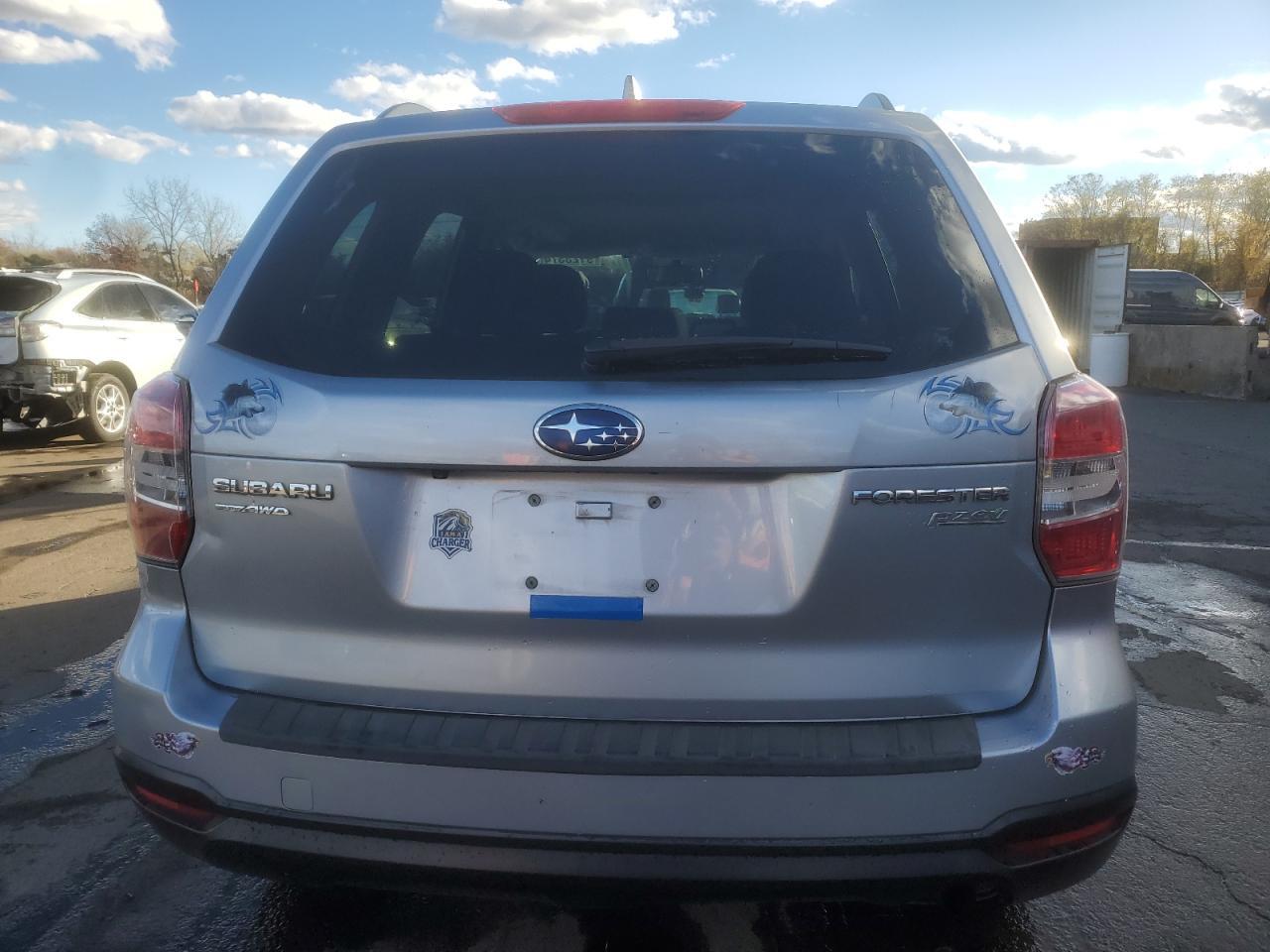 2016 SUBARU FORESTER