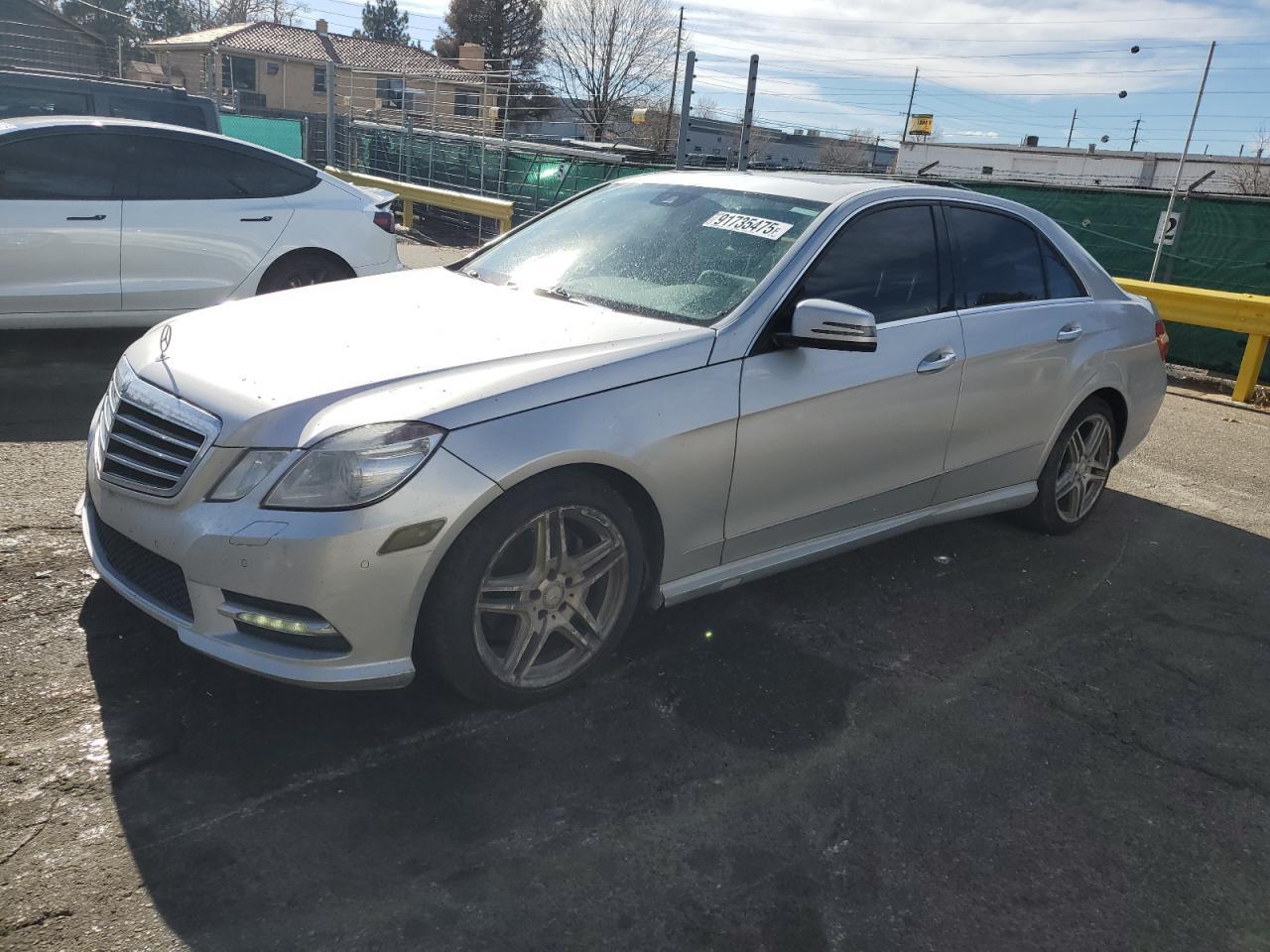 2013 MERCEDES-BENZ E-Class