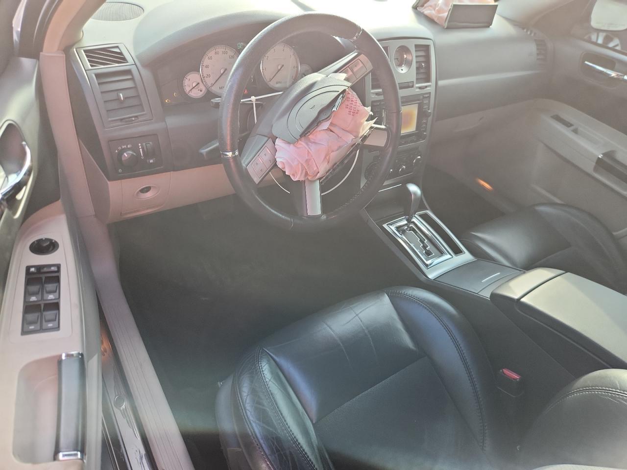 2006 CHRYSLER 300