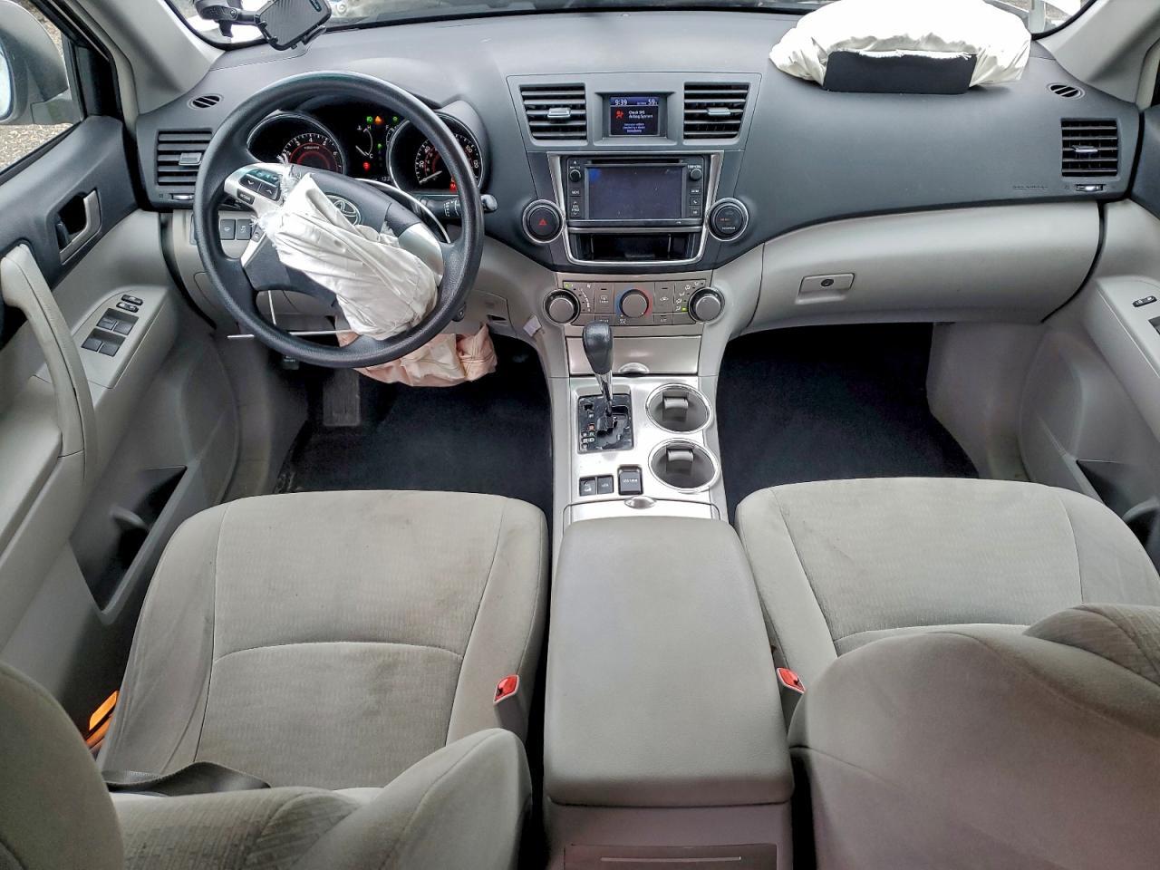 2013 TOYOTA HIGHLANDER
