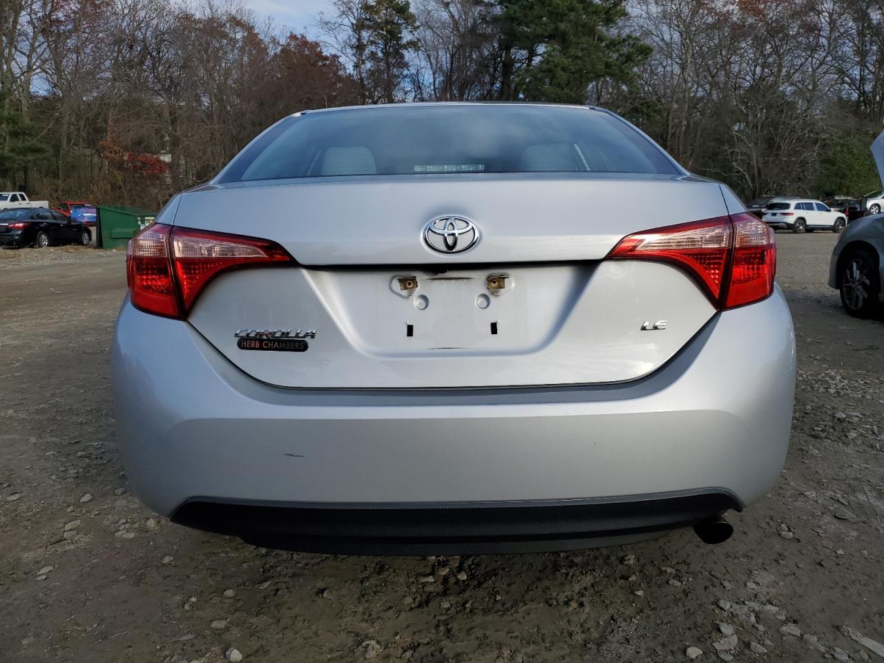 2018 TOYOTA COROLLA
