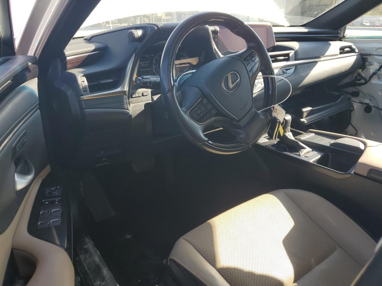 2021 LEXUS ES 350