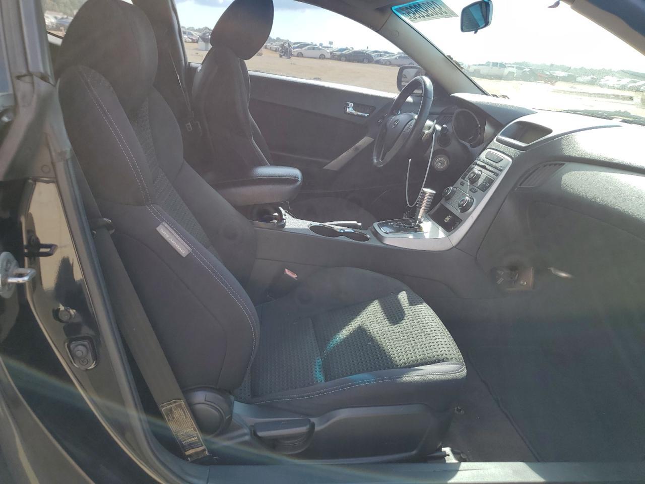 2010 HYUNDAI GENESIS