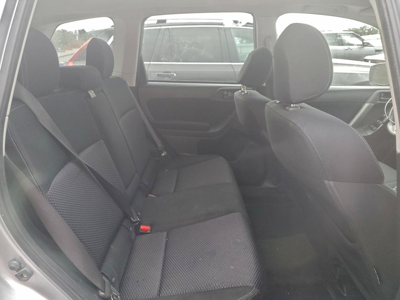 2015 SUBARU FORESTER