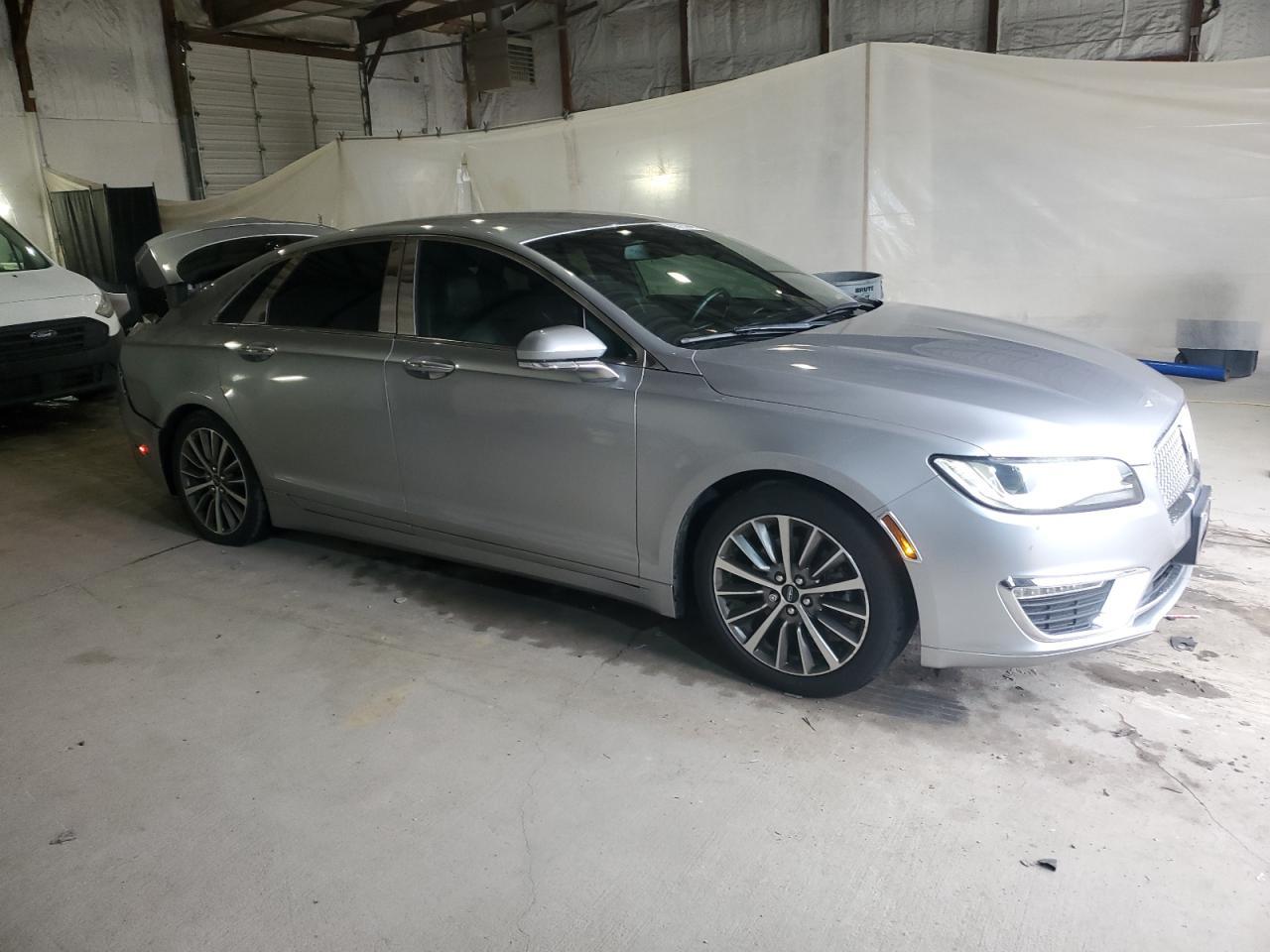 2020 LINCOLN MKZ