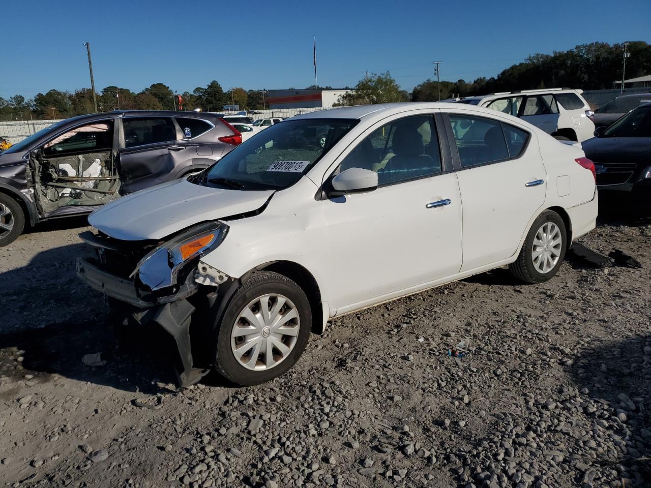 2016 NISSAN VERSA