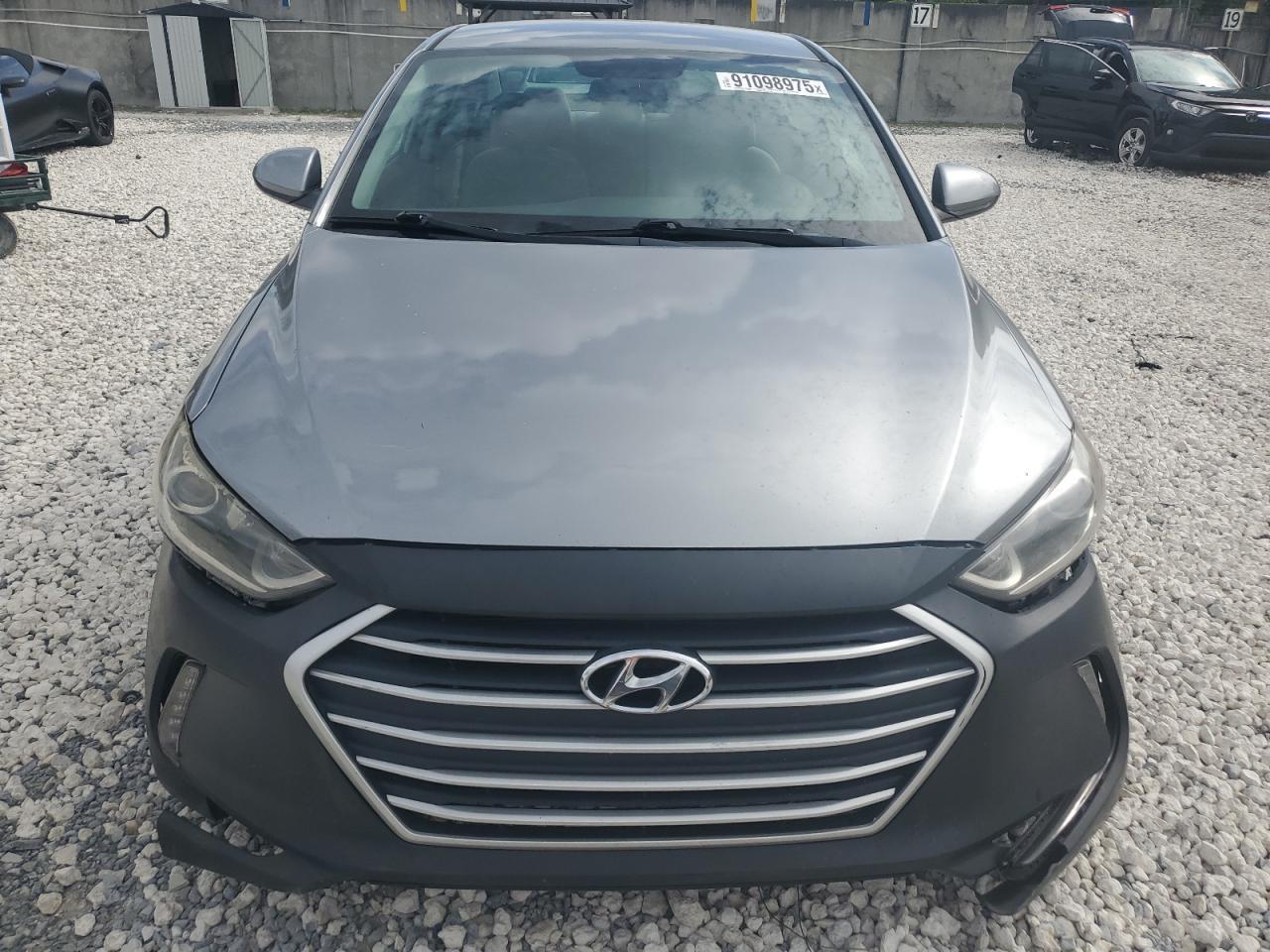 2017 HYUNDAI ELANTRA