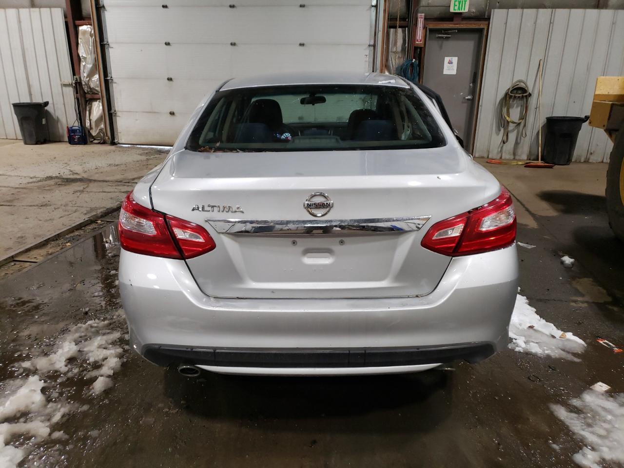 2017 NISSAN ALTIMA