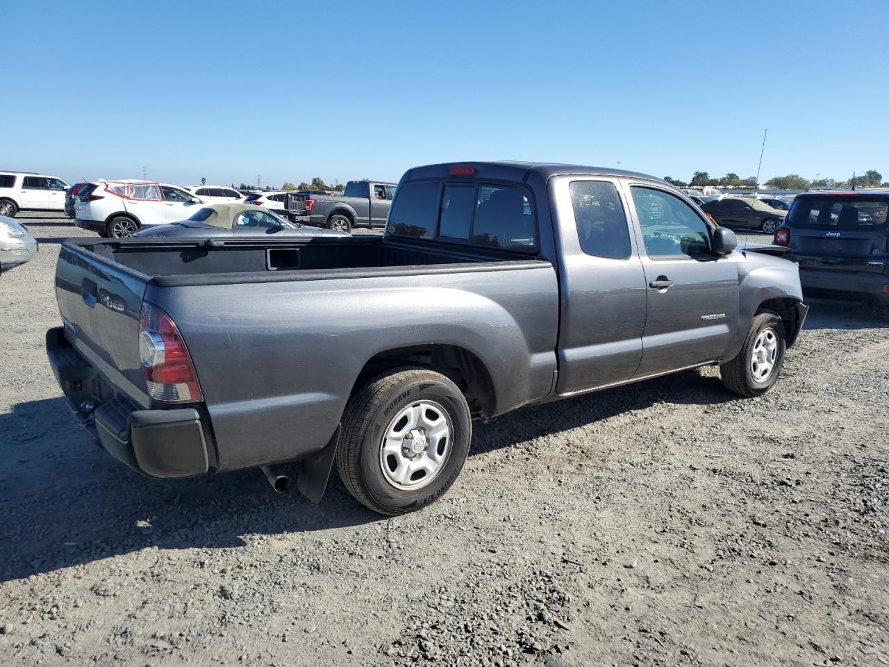 2011 TOYOTA TACOMA