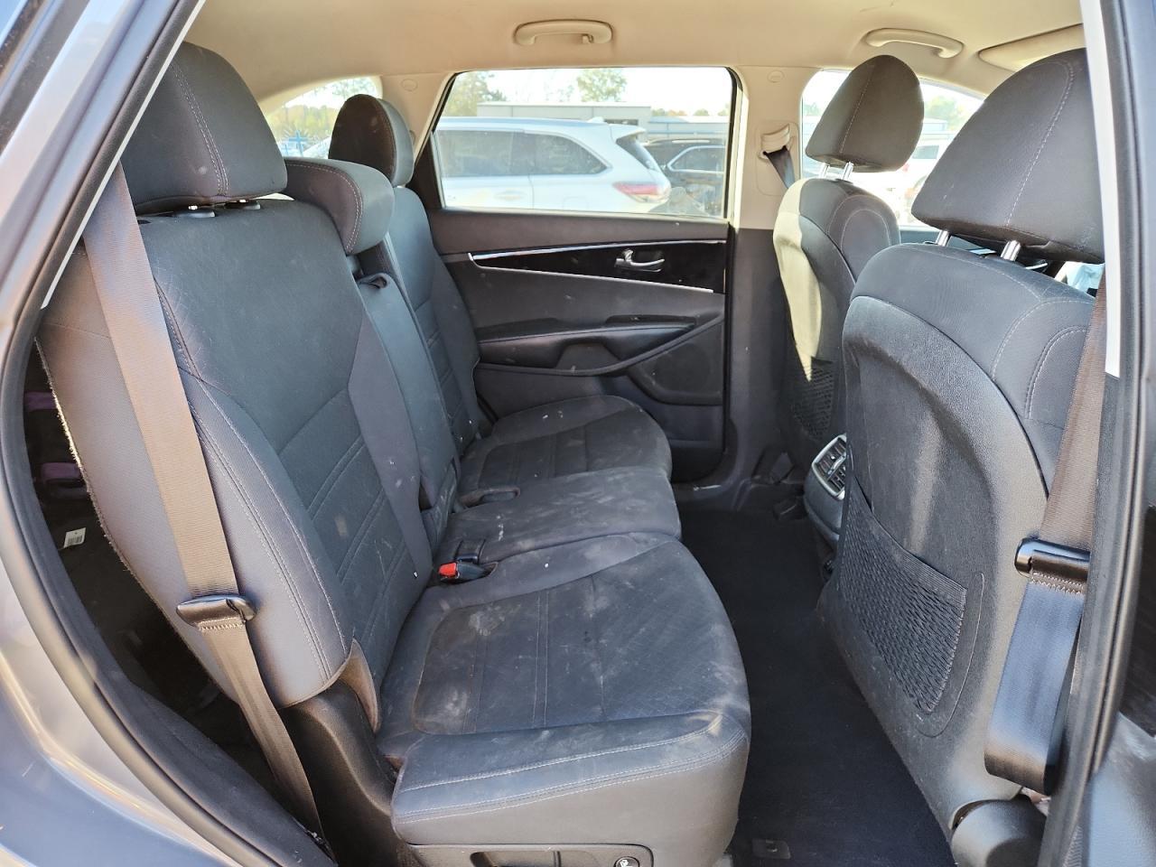 2020 KIA SORENTO