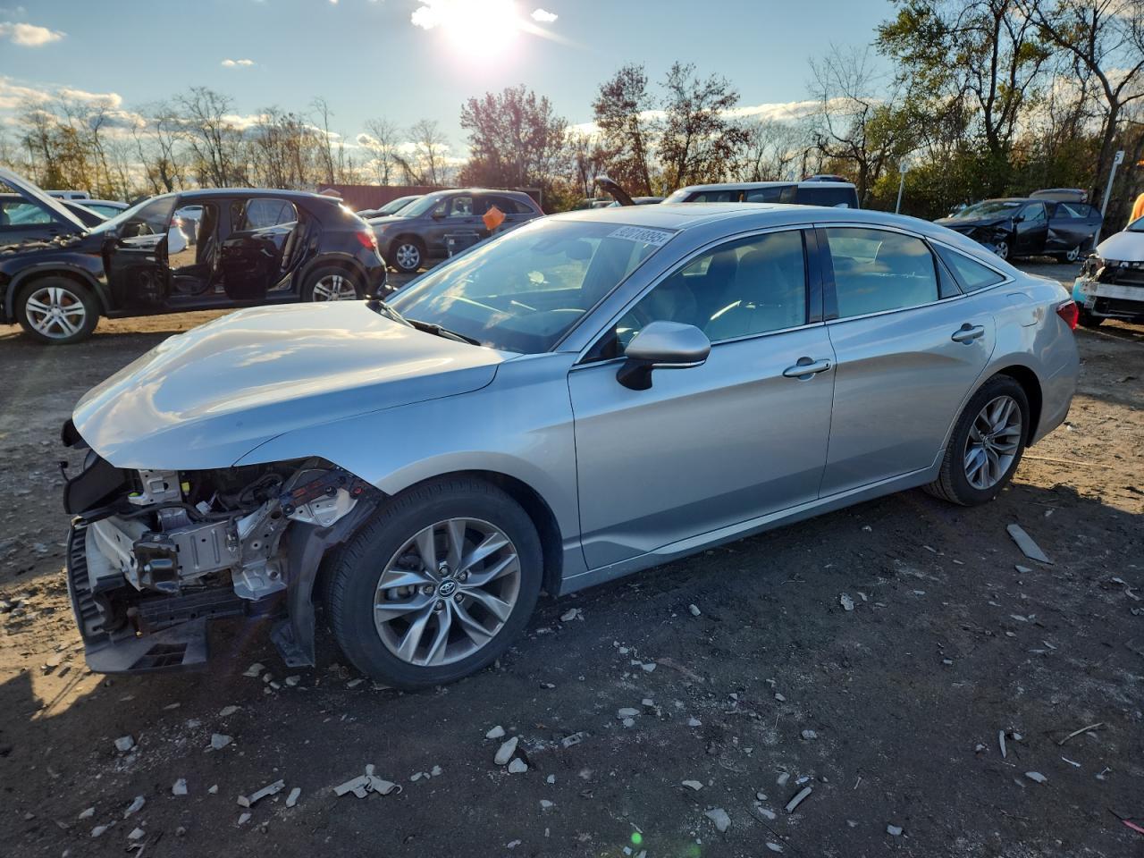 2020 TOYOTA Avalon