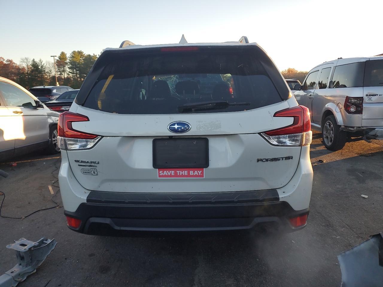 2020 SUBARU FORESTER
