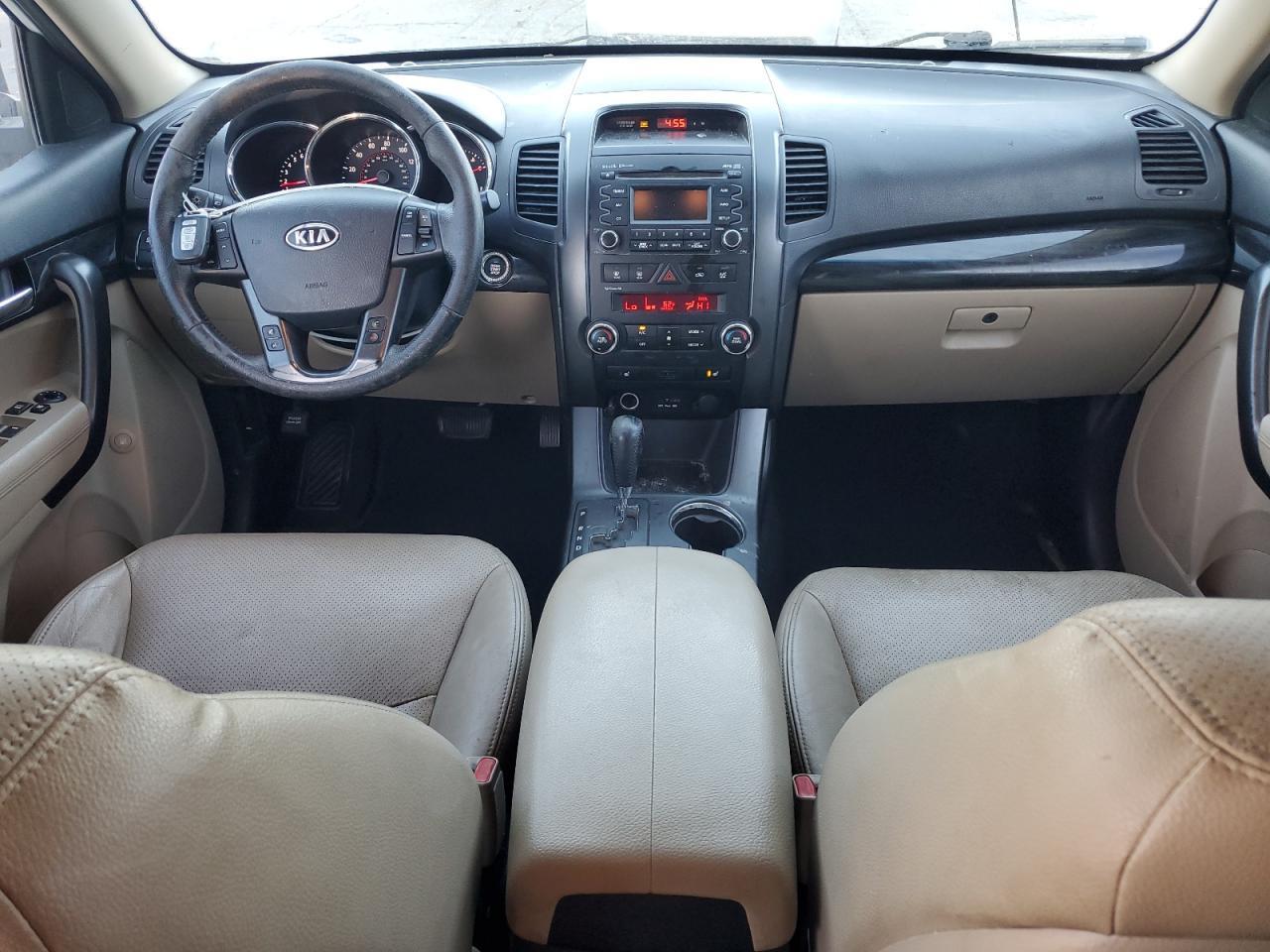 2011 KIA SORENTO