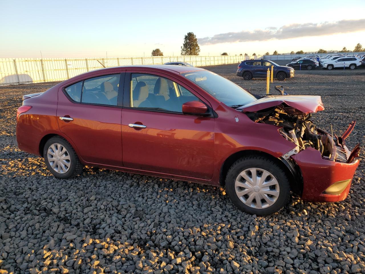 2019 NISSAN VERSA