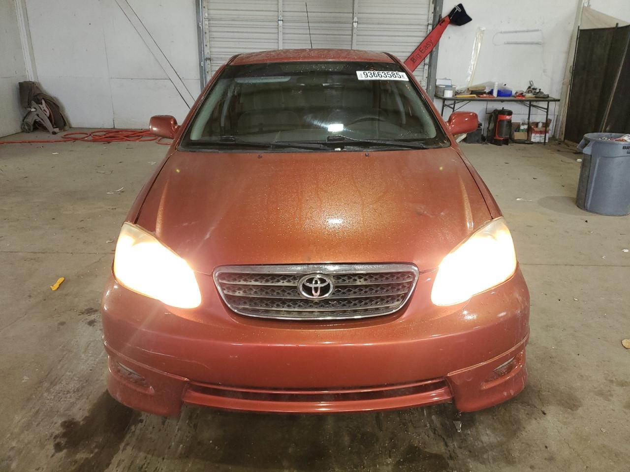 2005 TOYOTA COROLLA