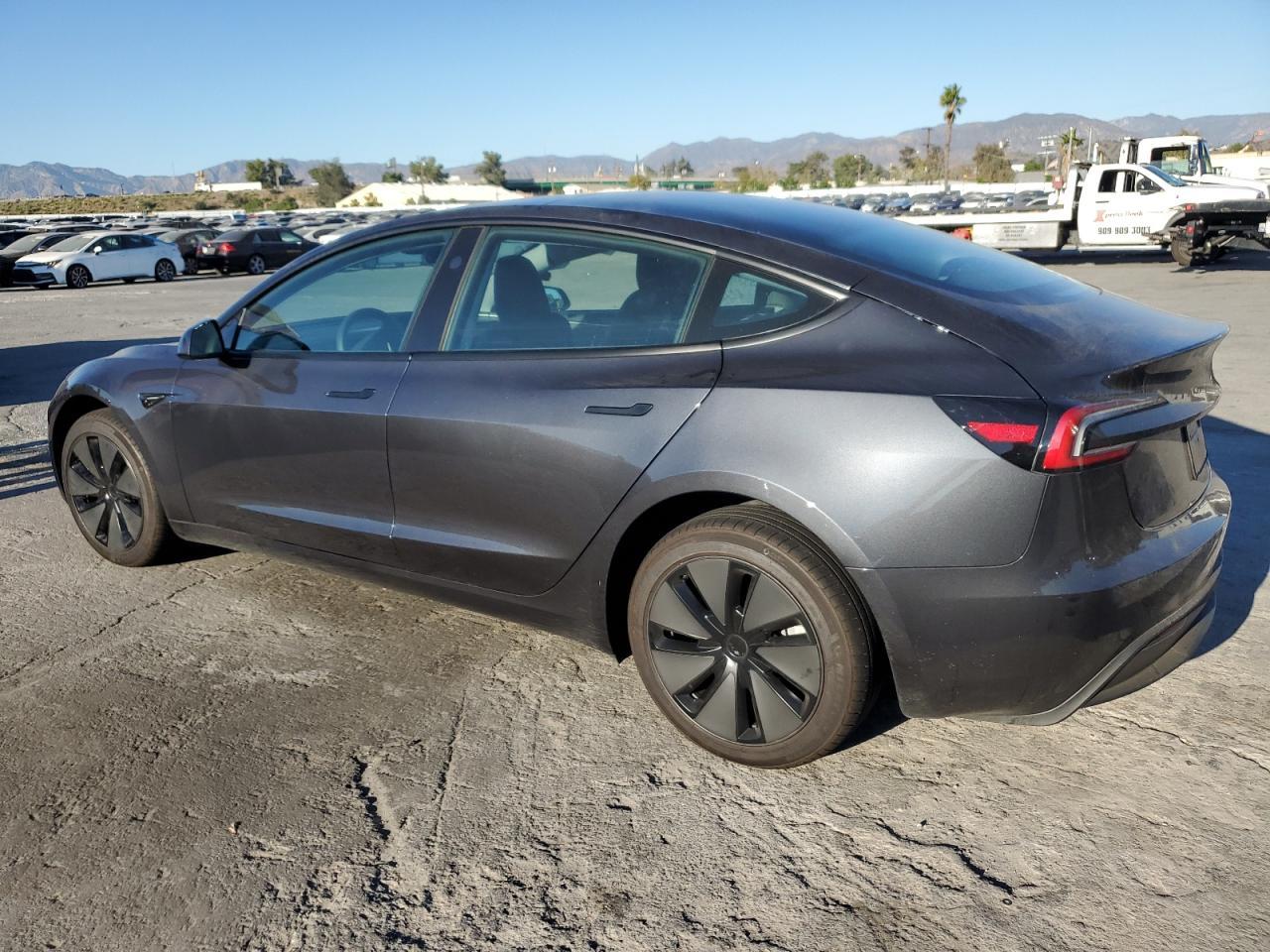 2025 TESLA MODEL 3
